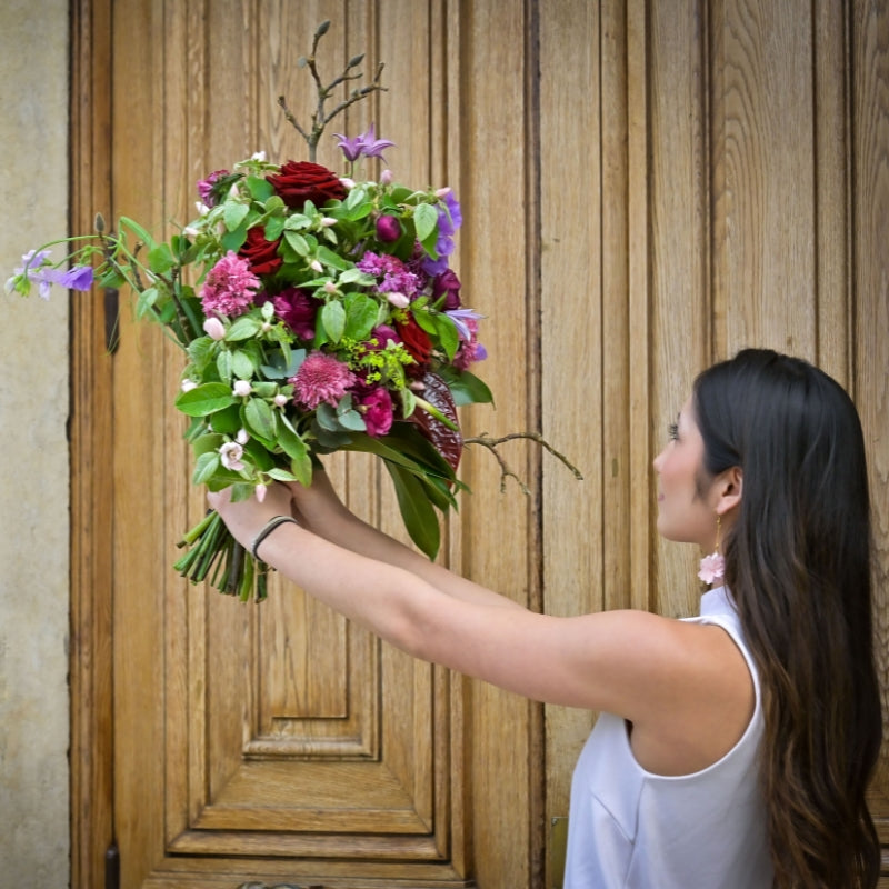 Offrez la liberté de choisir parmi les créations florales d’IKI de Veyrac. Bon cadeau élégant, valable sur toutes nos fleurs et abonnements, pour toutes occasions.