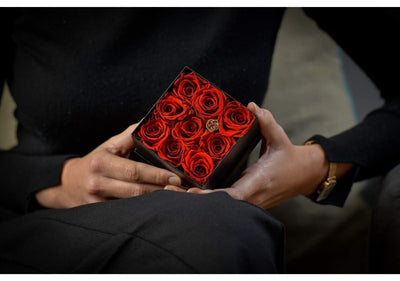 Offrez un symbole d'amour intemporel avec une rose stabilisée