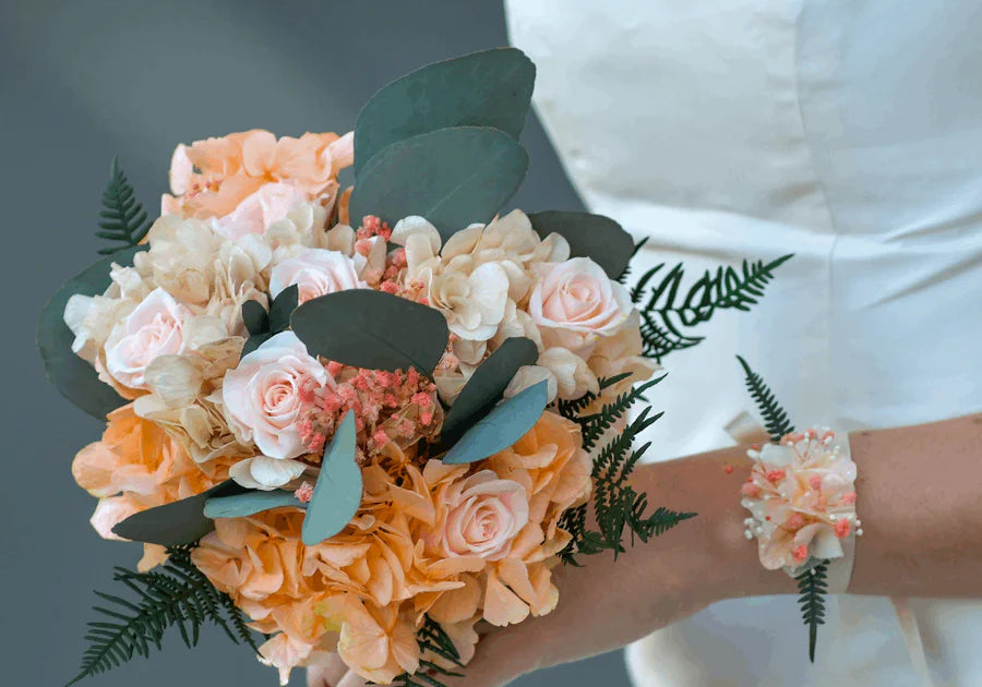 Des bouquets et accessoires personnalisables pour un mariage inoubliable