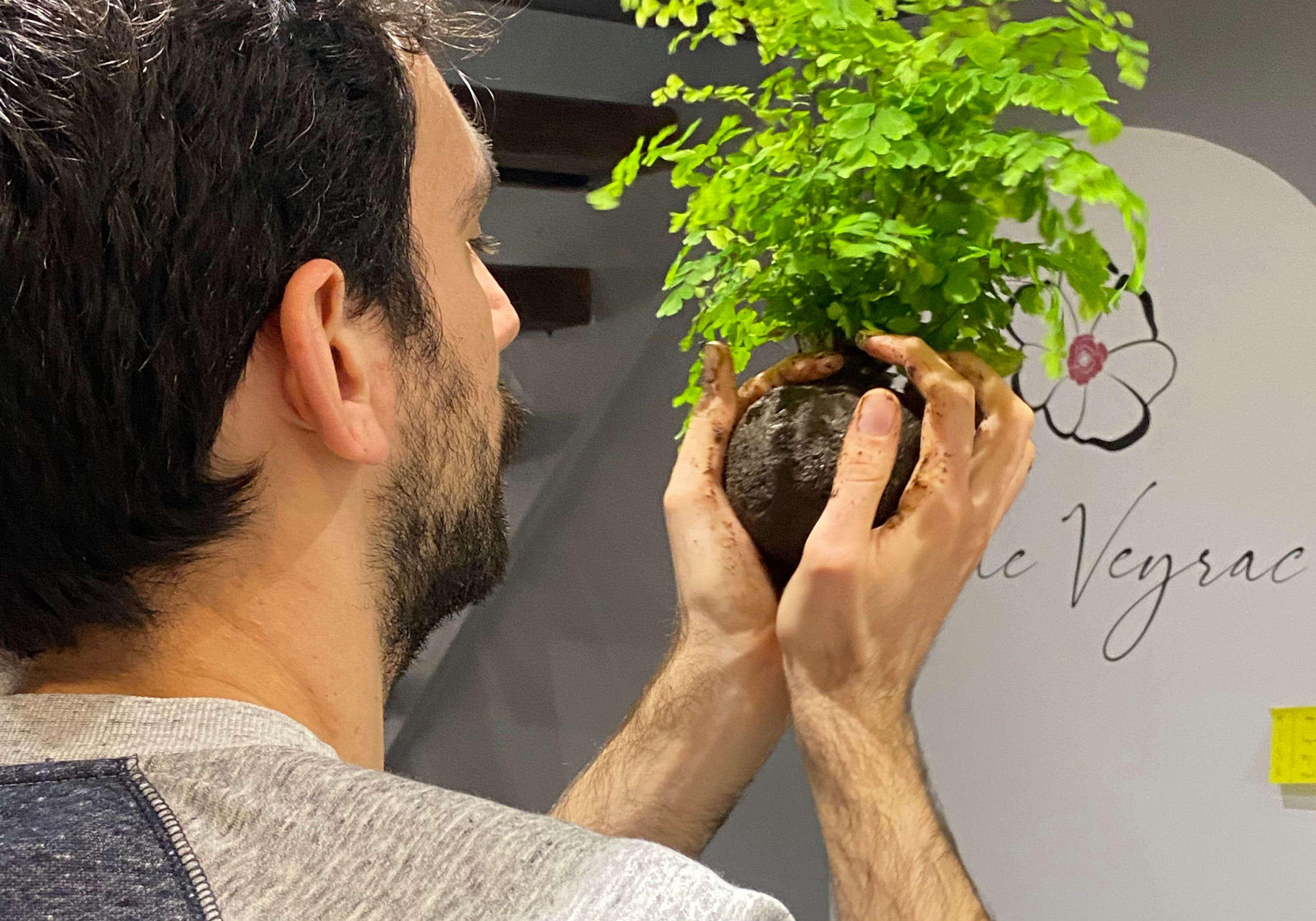 Découvrez l'art floral japonais chez IKI