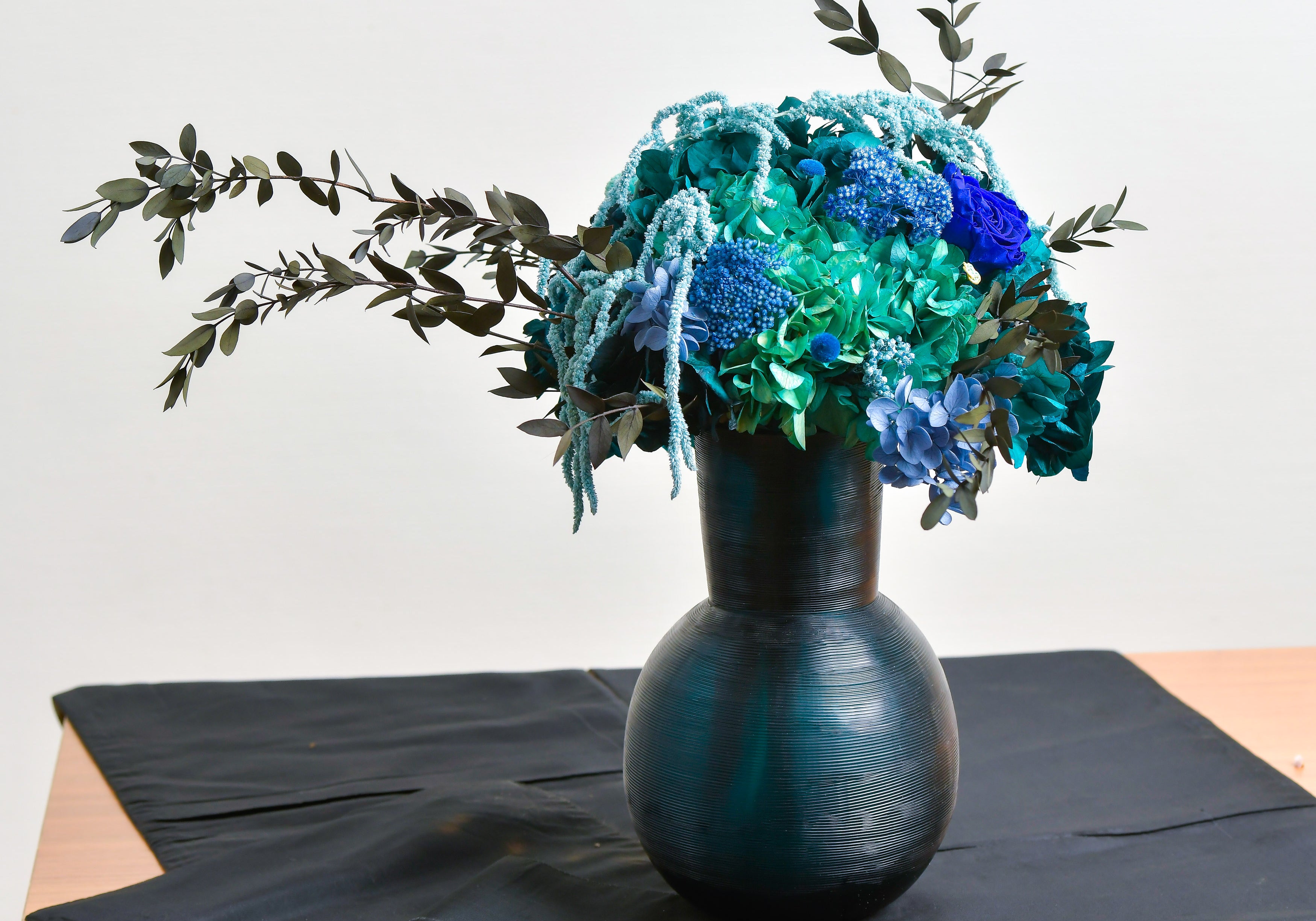 Fleurs séchées et stabilisées, le futur d'une consommation responsable.