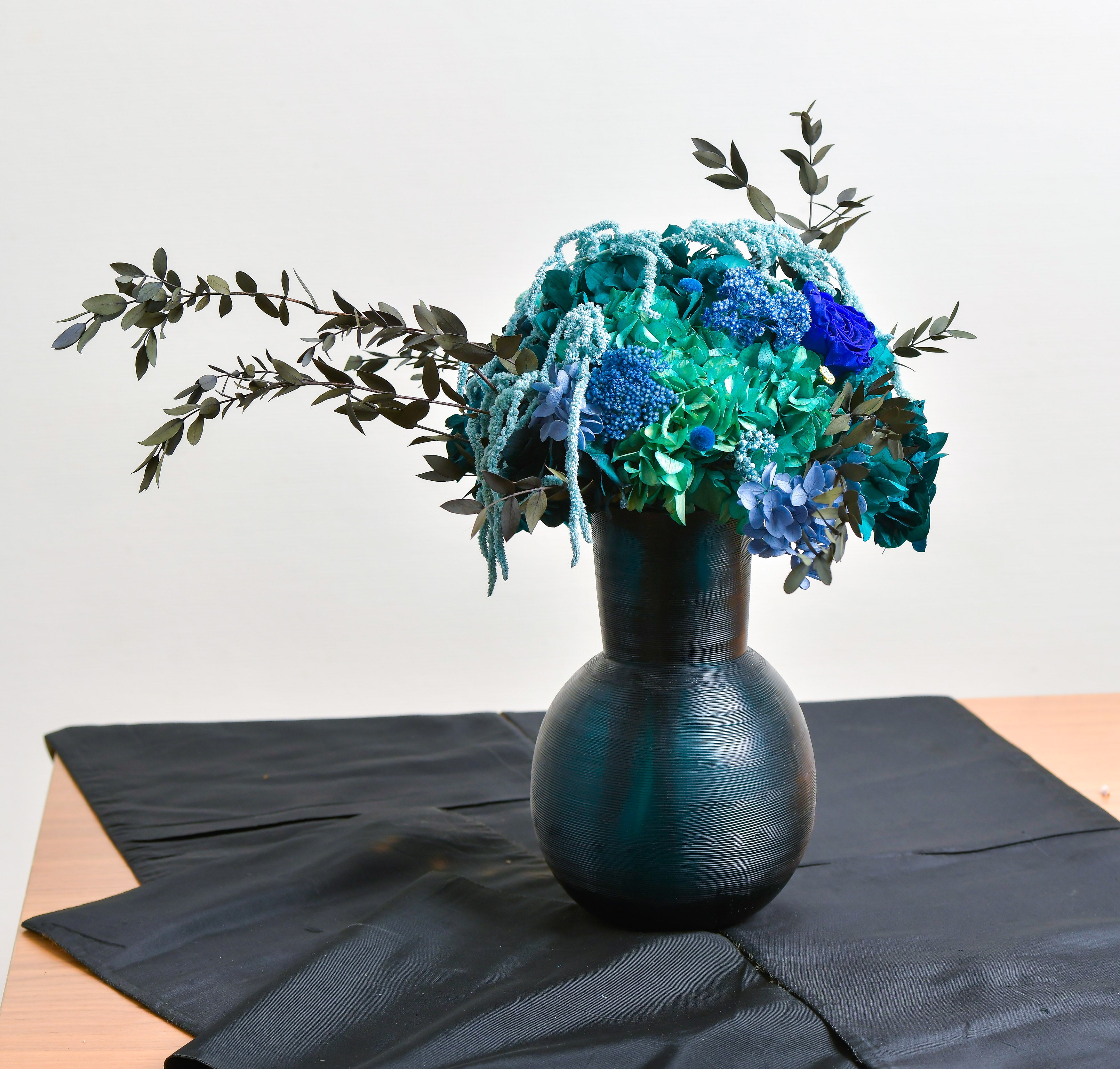 Fleurs séchées et stabilisées, le futur d'une consommation responsable.