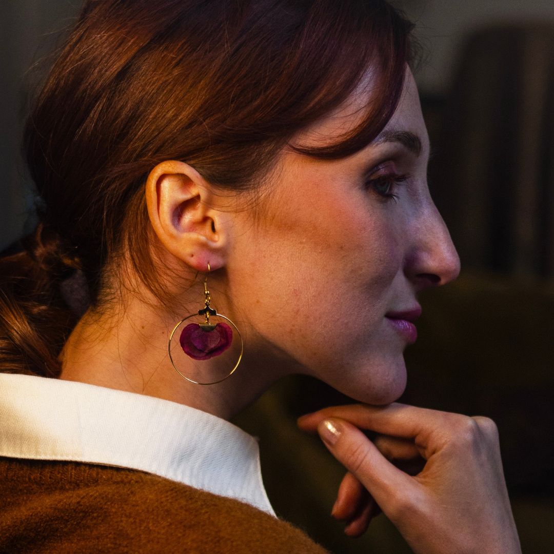 boucle rouge grenat zoom